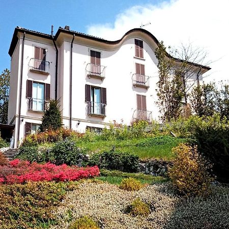 B&B Villa Regina Brunate Bagian luar foto
